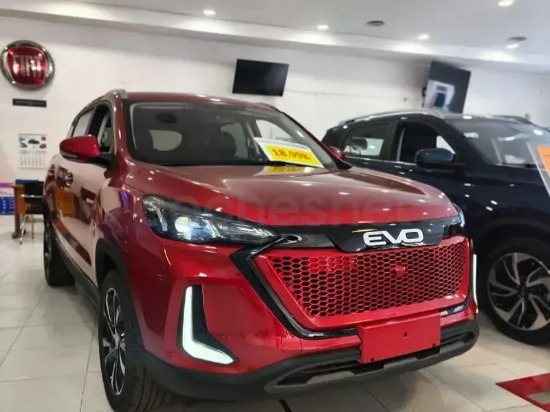 Nuevo EVO Evo 5 127 CV (93 kW) 2025 Rojo SUV