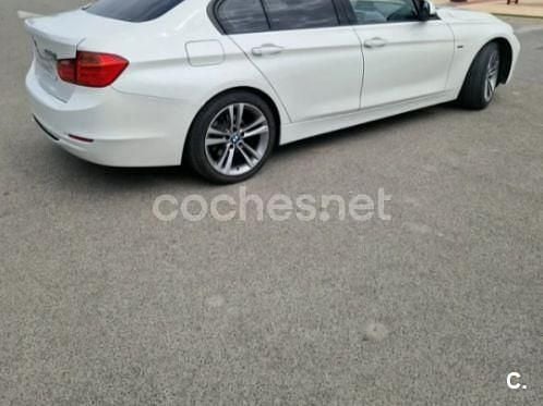 Usado BMW 320 Gran Turismo Comfort Edition 184 CV (135 kW) 2013 Blanco Berlina