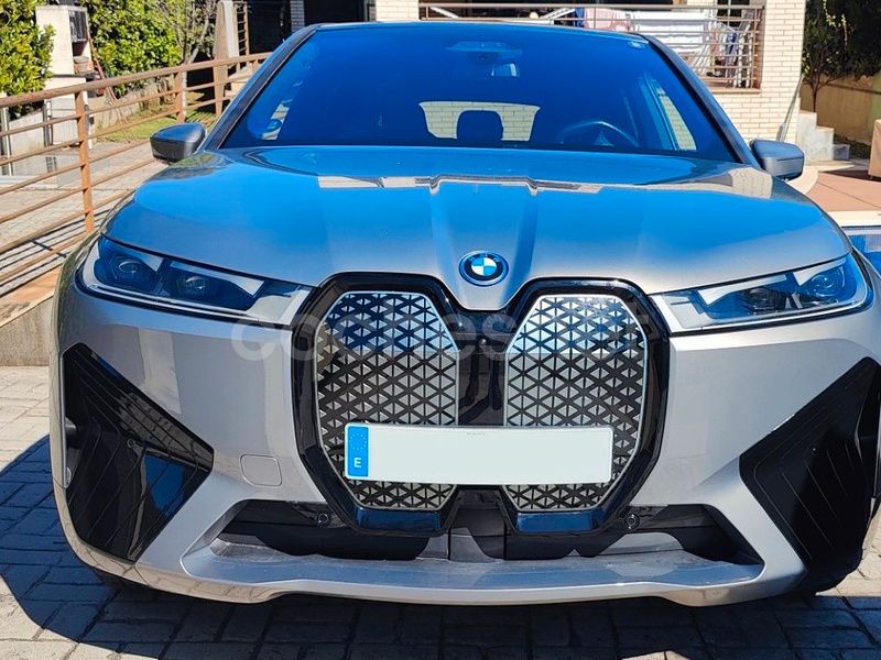 Eléctrico Usado 2024 BMW iX Comfort Edition SUV | 55.500 € (Caro) - Imagen 1/4