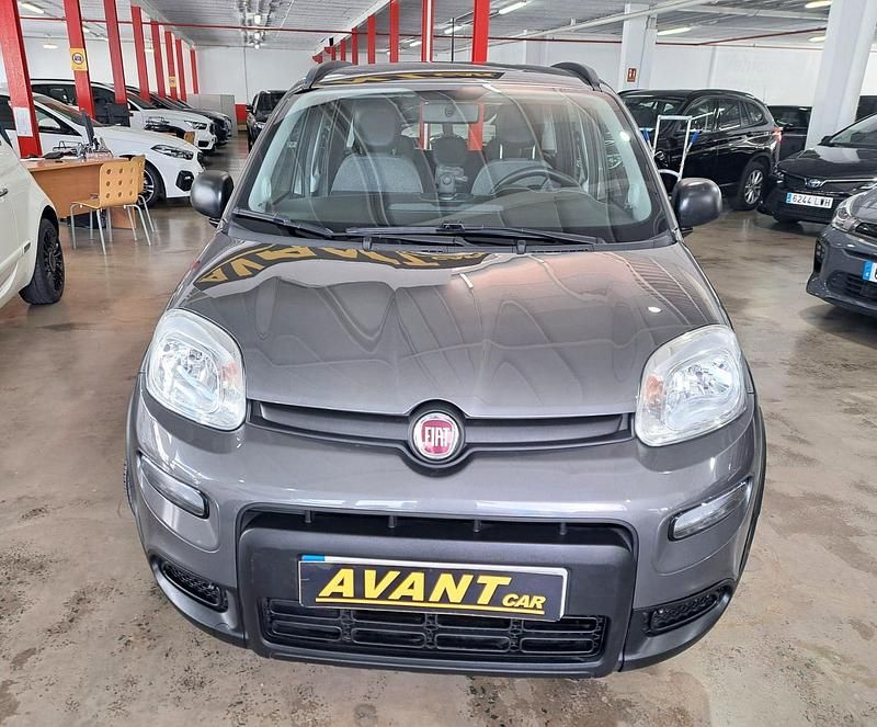 Usado Fiat Panda City Life 70 CV (51 kW) 2022 Gris / plata Berlina