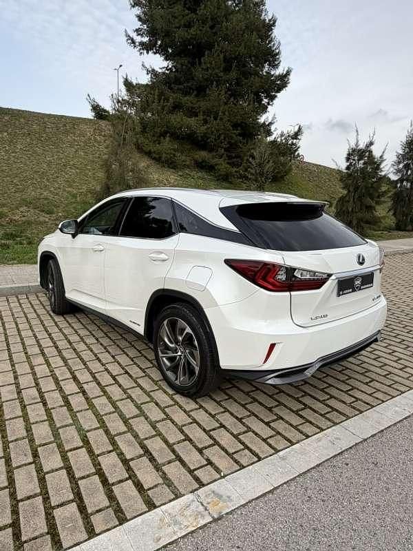 Usado Lexus RX450hL Luxury Line 313 CV (230 kW) 2019 Blanco SUV