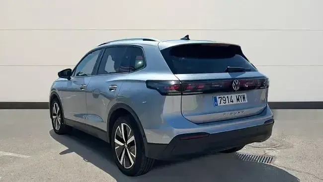 Usado VW Tiguan 150 CV (110 kW) 2025 Gris SUV