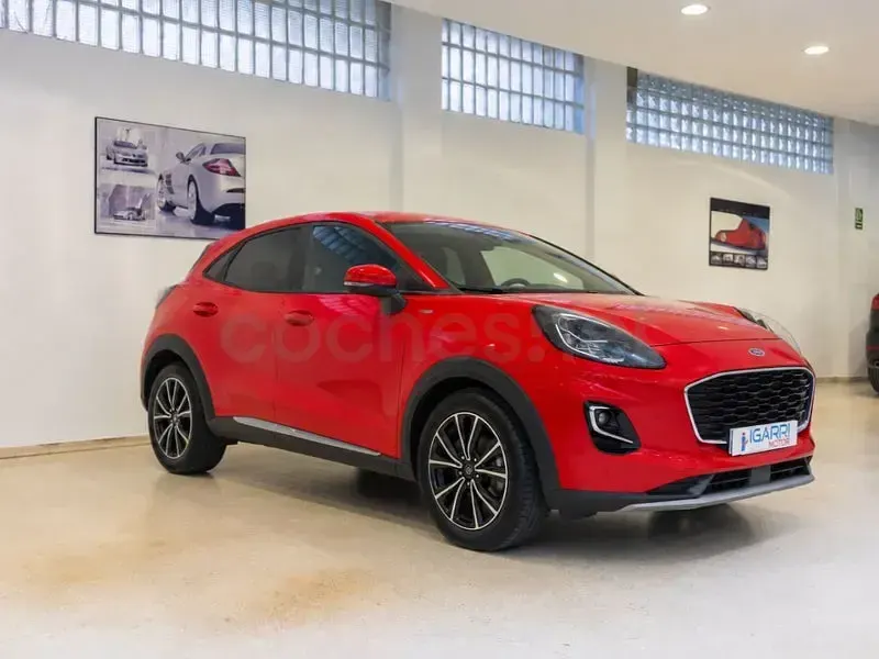 Usado Ford Puma Titanium 125 CV (91 kW) 2020 Rojo SUV