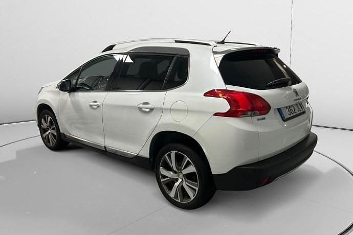 Usado Peugeot 2008 Allure 99 CV (72 kW) 2016 SUV