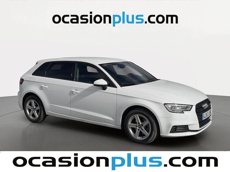 Usado Audi A3 110 CV (80 kW) 2017 Blanco
