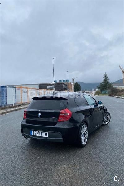 Usado BMW 120 177 CV (130 kW) 2007 Negro Utilitario
