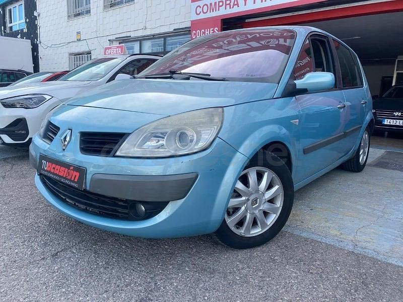 Usado Renault Scénic II Dynamique 150 CV (110 kW) 2007 Gris / plata Monovolumen