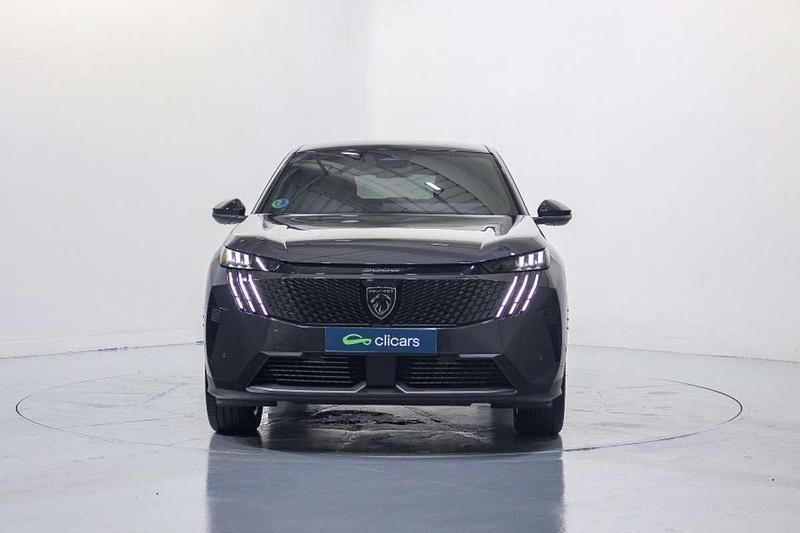 Usado Peugeot 3008 GT 136 CV (100 kW) 2025 Gris SUV