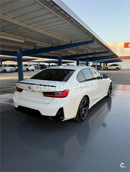 Usado BMW 318 150 CV (110 kW) 2024 Blanco Berlina