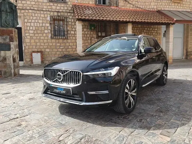 Usado Volvo XC60 Inscription 350 CV (257 kW) 2021 Negro SUV