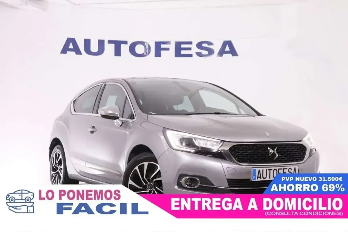 Usado DS Automobiles DS4 So Chic 131 CV (96 kW) 2018 Gris Berlina