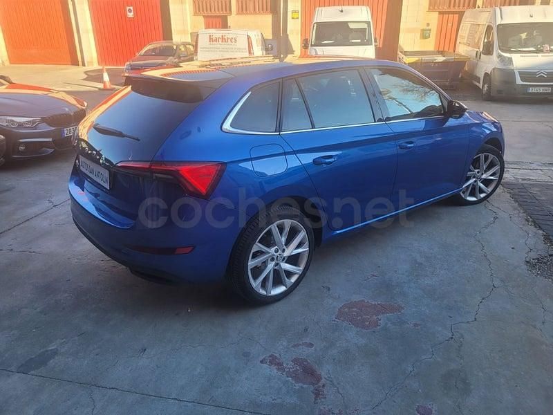 Usado Skoda Scala Sport 115 CV (84 kW) 2020 Azul Utilitario