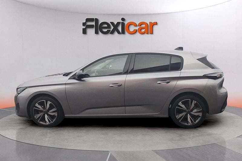 Usado Peugeot 308 Allure 131 CV (96 kW) 2024 Blanco Utilitario