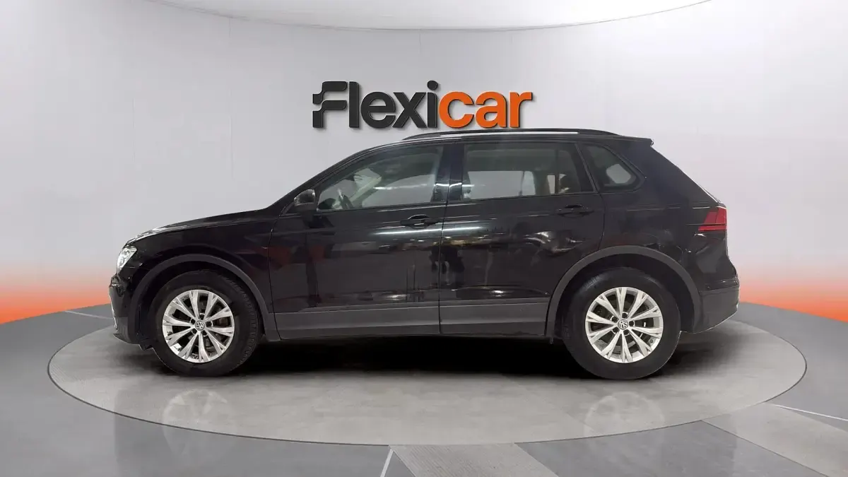 Usado VW Tiguan Edition 150 CV (110 kW) 2017 Gris SUV