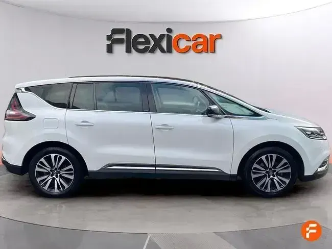Käytetty Renault Espace Initiale Paris 160 HP (117 kW) 2017 Valkoinen Tila-auto