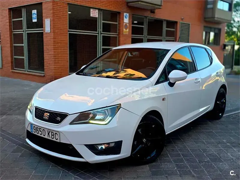 Usado Seat Ibiza SC Crono 90 CV (66 kW) 2017 Blanco Utilitario