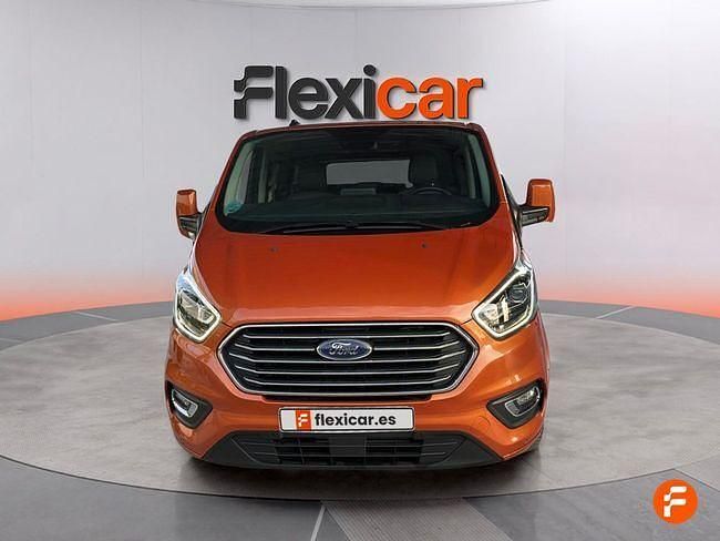 Usado Ford Tourneo Custom Titanium X 185 CV (136 kW) 2022 Naranja Van