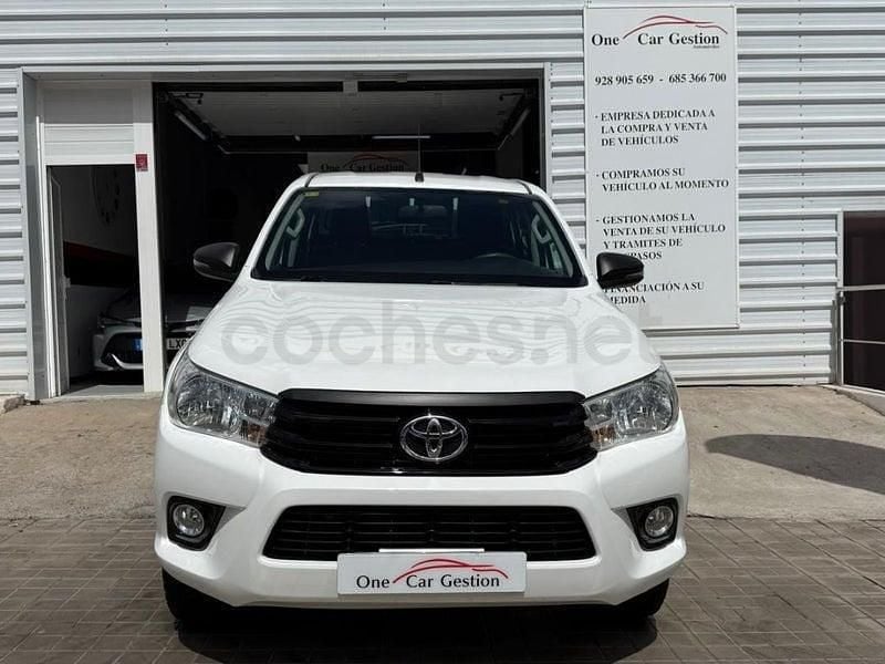 Usado Toyota HiLux 150 CV (110 kW) 2019 Blanco Pickup/Camioneta