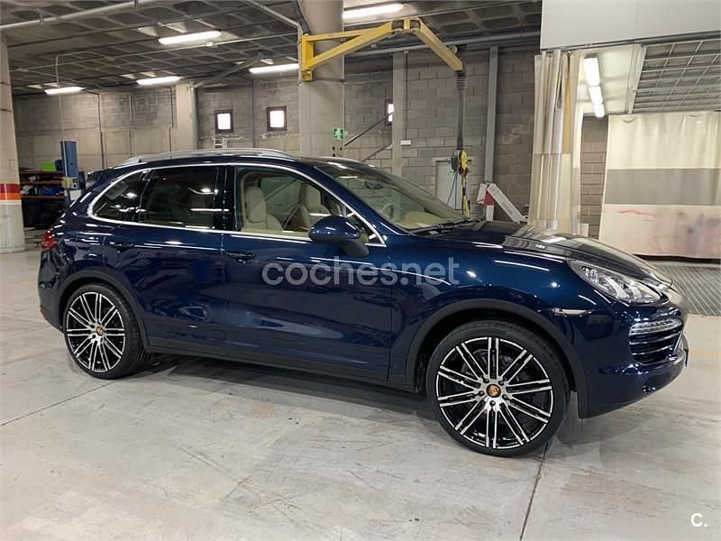 Usado Porsche Cayenne 240 CV (176 kW) 2011 Azul SUV
