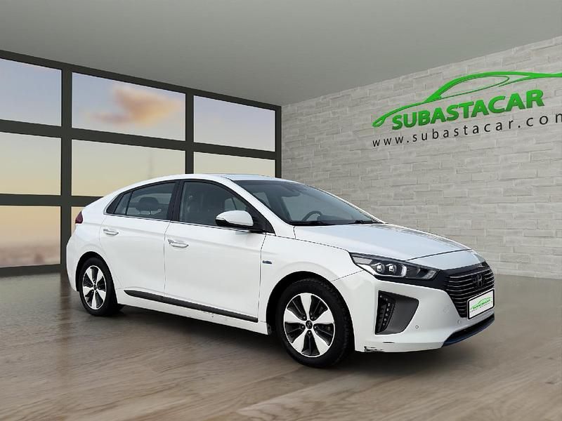 Usado Hyundai Ioniq Style 141 CV (103 kW) 2018 Blanco Utilitario