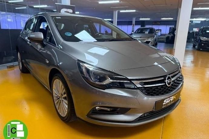 Usado Opel Astra Excellence 110 CV (80 kW) 2016