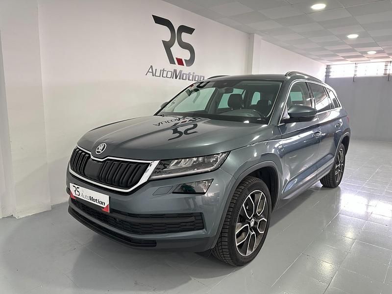 Usado Skoda Kodiaq SportLine 150 CV (110 kW) 2019 Gris SUV