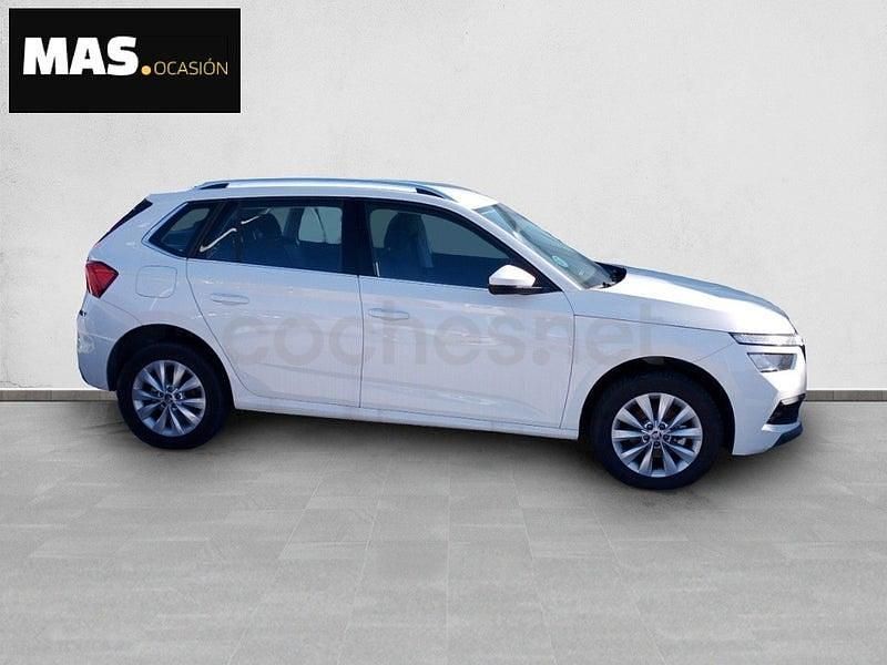 Usado Skoda Kamiq Ambition 110 CV (80 kW) 2020 Blanco SUV