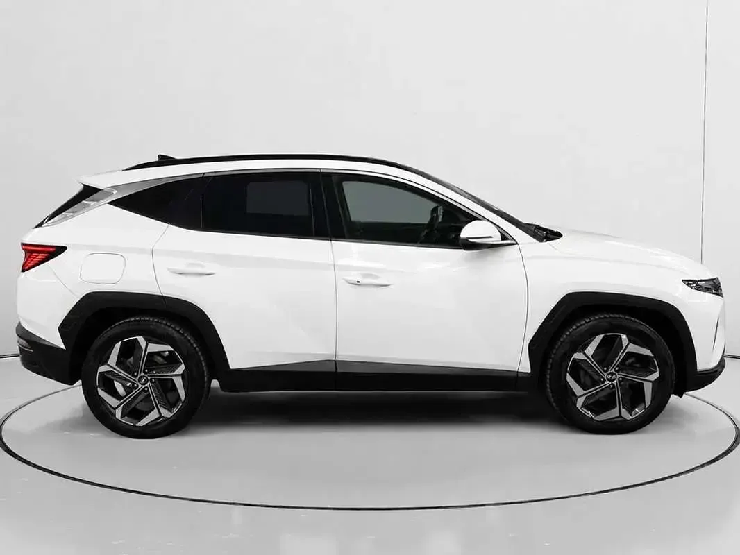 Usado Hyundai Tucson Style 265 CV (194 kW) 2022 Blanco SUV