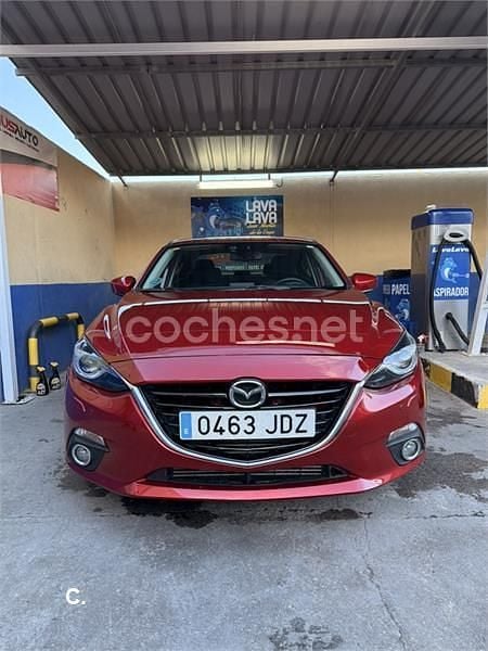Rojo Usado 2015 Mazda 3 Berlina | 9999 € (Buen precio) - Imagen 1/4