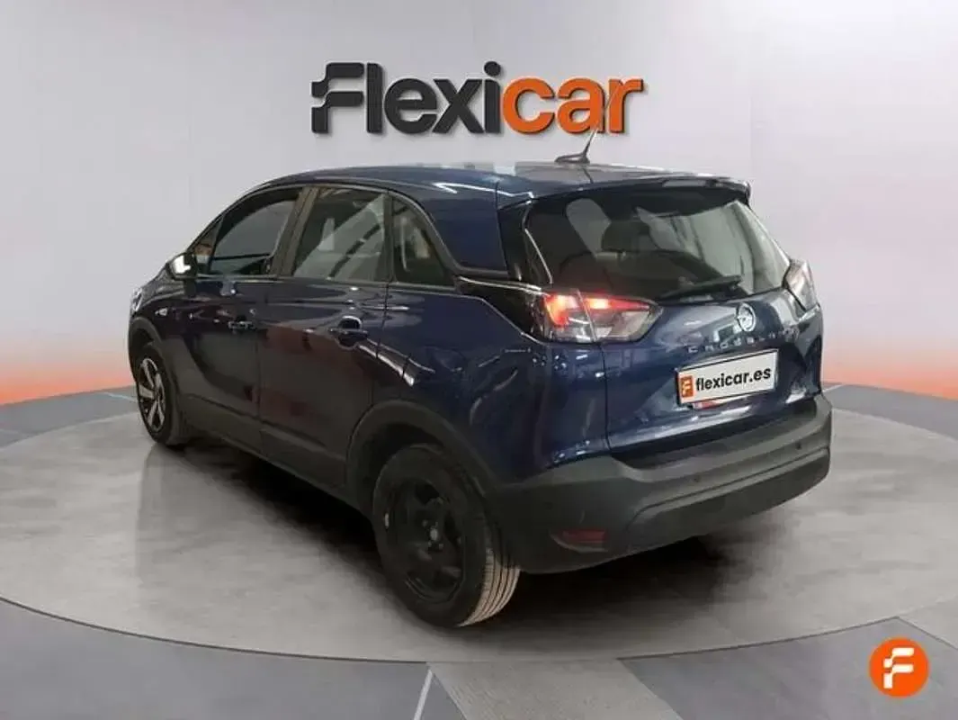 Usado Opel Crossland Edition 110 CV (80 kW) 2021 Azul SUV