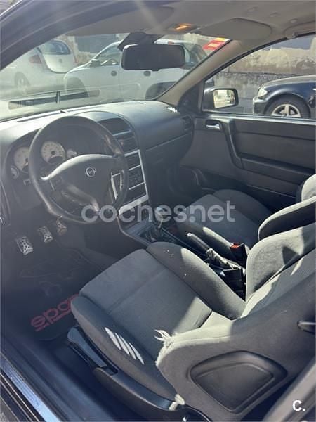 Negro Usado 2004 Opel Astra Sport Berlina | 2100 € (Precio justo) - Imagen 1/3