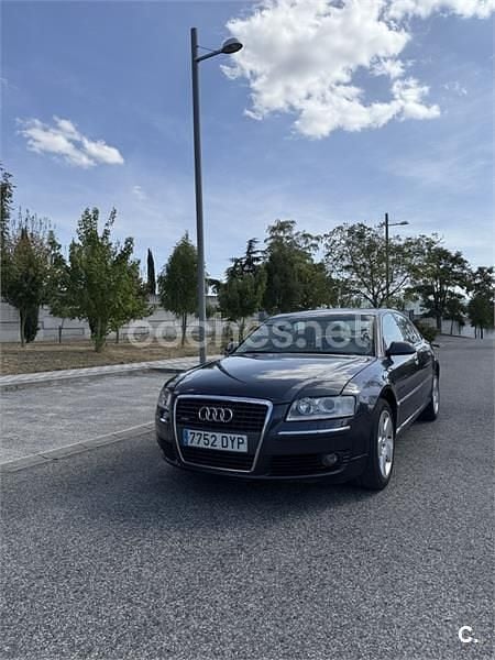 Gris / plata Usado 2006 Audi A8 Berlina | 6990 € (Super precio) - Imagen 1/4