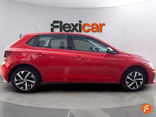 Usado VW Polo Beats 115 CV (84 kW) 2019 Rojo Utilitario