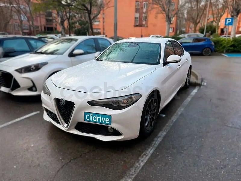 Usado Alfa Romeo Giulia Super 150 CV (110 kW) 2016 Blanco Berlina