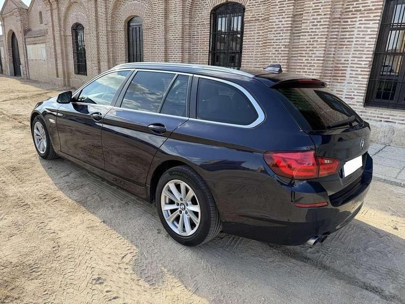 Usado BMW 520 184 CV (135 kW) 2013 Azul Familiar