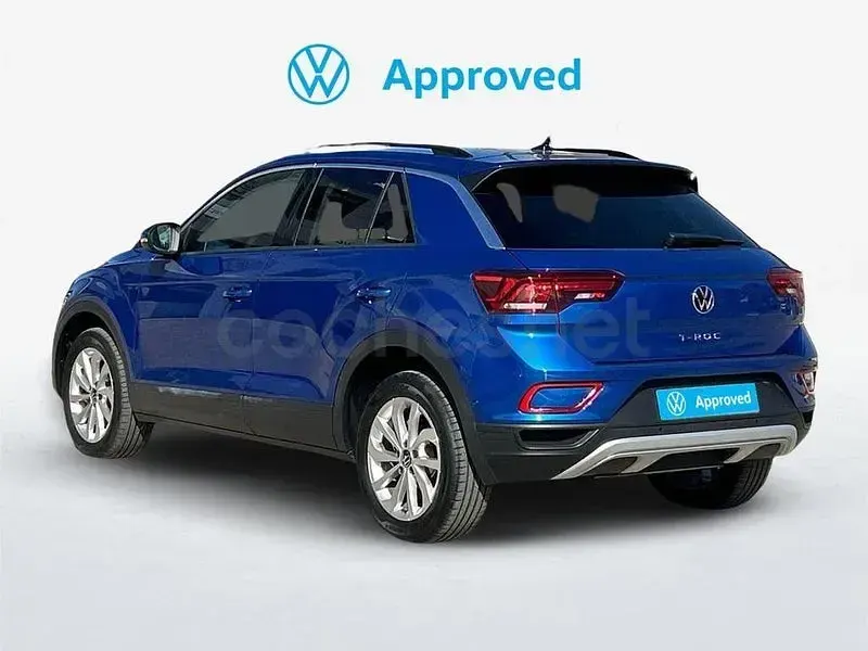 Usado VW T-Roc Life 150 CV (110 kW) 2024 Azul SUV