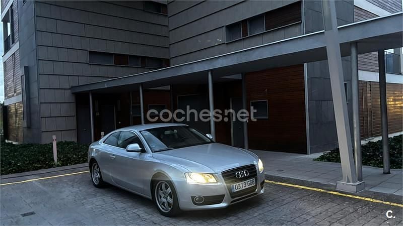 Usado Audi A5 170 CV (125 kW) 2008 Gris / plata Coupe