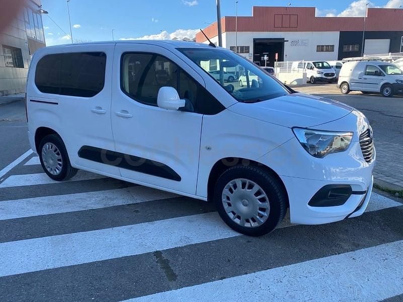 Usado Opel Combo Life Selective 102 CV (75 kW) 2019 Blanco Monovolumen