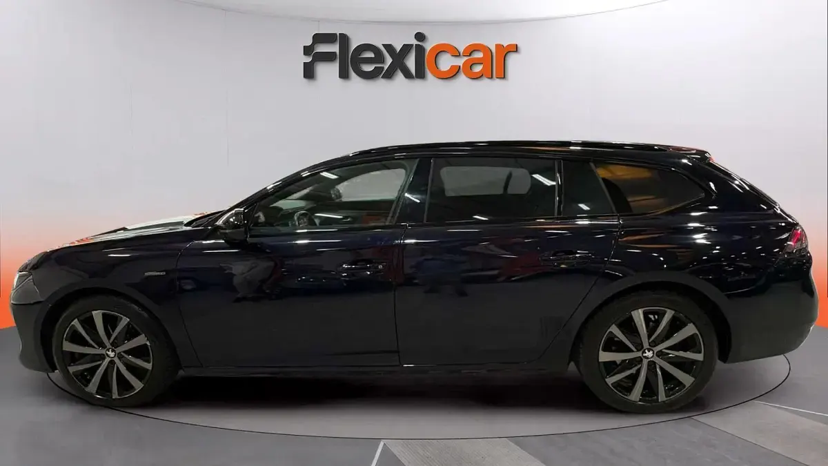 Usado Peugeot 508 SW Allure 160 CV (117 kW) 2020 Azul Familiar