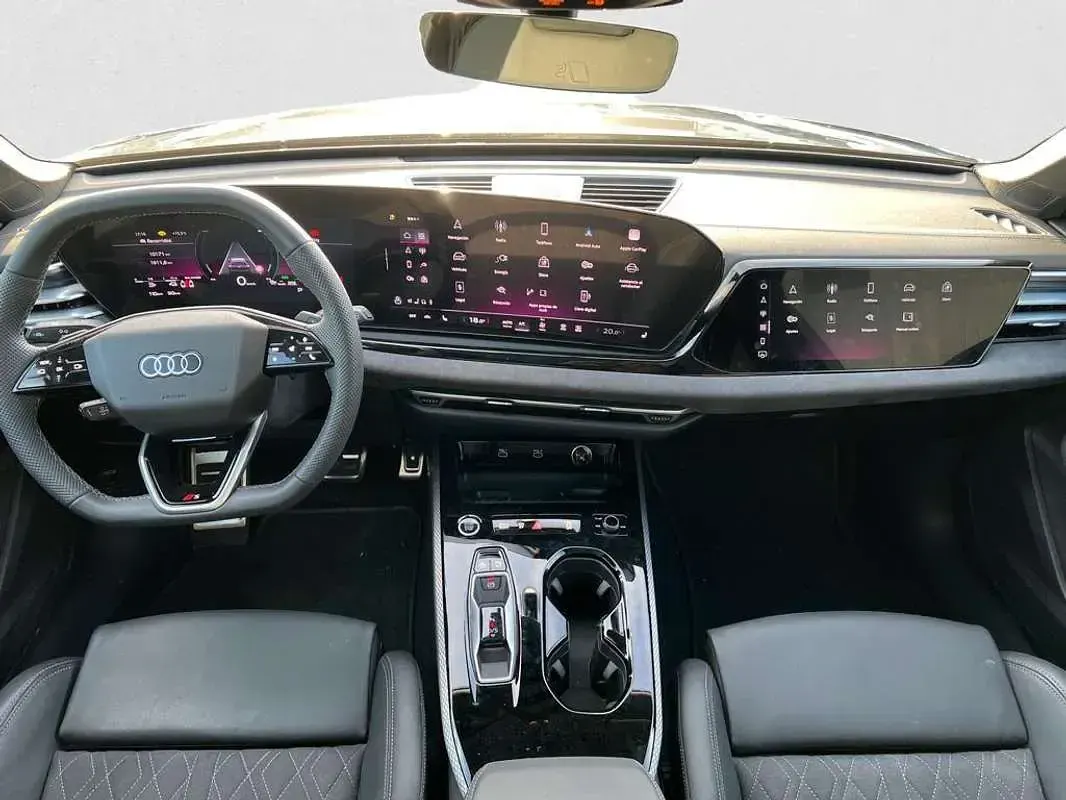 Usado Audi A5 299 CV (219 kW) 2025 Gris Familiar