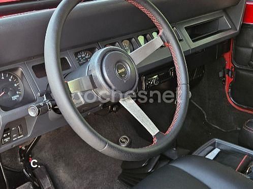 Usado Jeep Wrangler 121 CV (88 kW) 1995 Rojo SUV