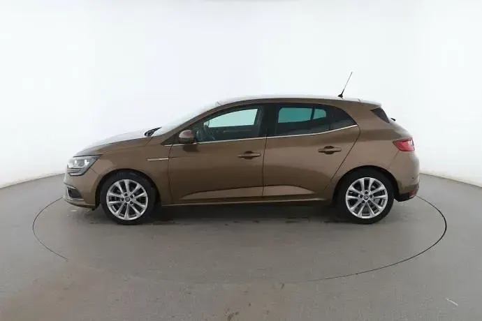 Usado Renault Mégane Zen 110 CV (80 kW) 2016
