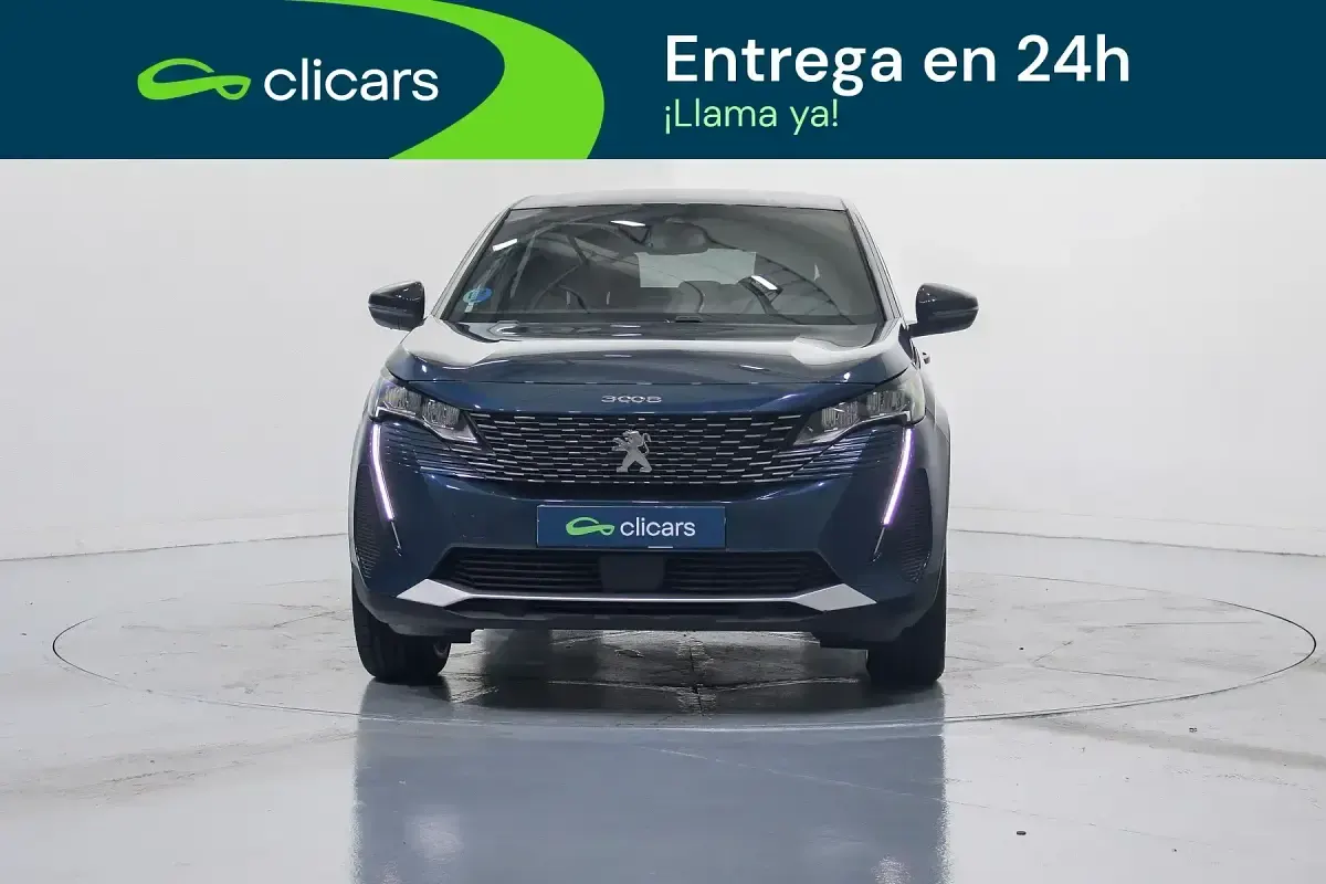 Usado Peugeot 3008 Allure 136 CV (100 kW) 2024 Azul SUV