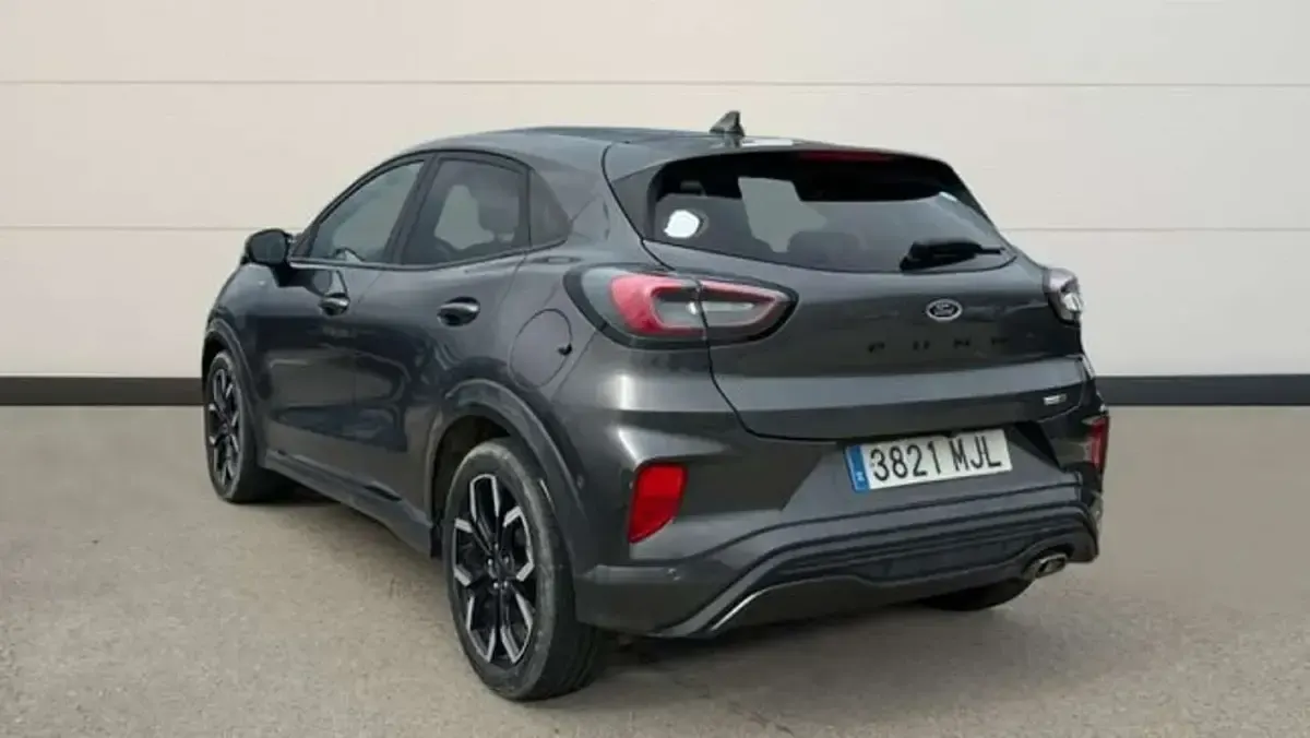 Usado Ford Puma ST-Line X 155 CV (114 kW) 2023 Gris SUV