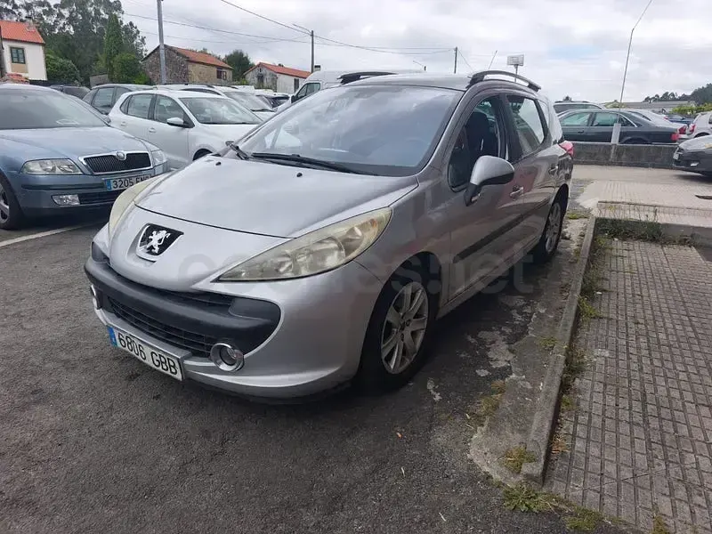 Usado Peugeot 207 Sport 120 CV (88 kW) 2008 Gris / plata Familiar