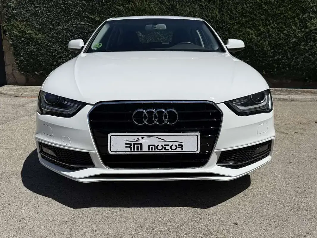 Usado Audi A4 S-Line 150 CV (110 kW) 2015 Blanco Berlina