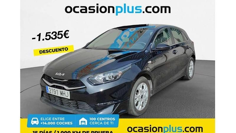 Negro Usado 2023 Kia Ceed Utilitario | 15.355 € (Buen precio) - Imagen 1/4