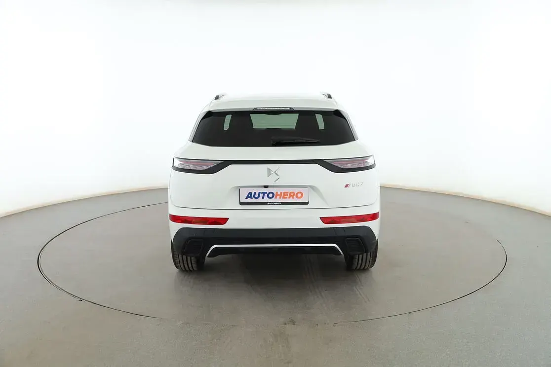 Usado DS Automobiles DS7 Crossback Performance 131 CV (96 kW) 2021 Blanco SUV