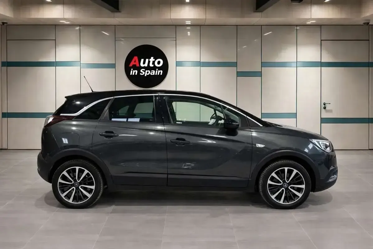 Usado Opel Grandland X Excellence 131 CV (96 kW) 2017 Gris SUV