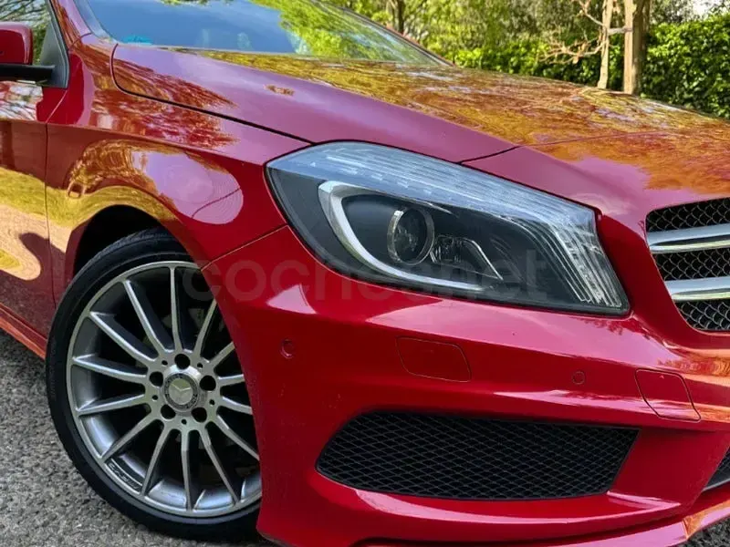 Usado Mercedes A200 AMG line 156 CV (114 kW) 2014 Rojo Berlina